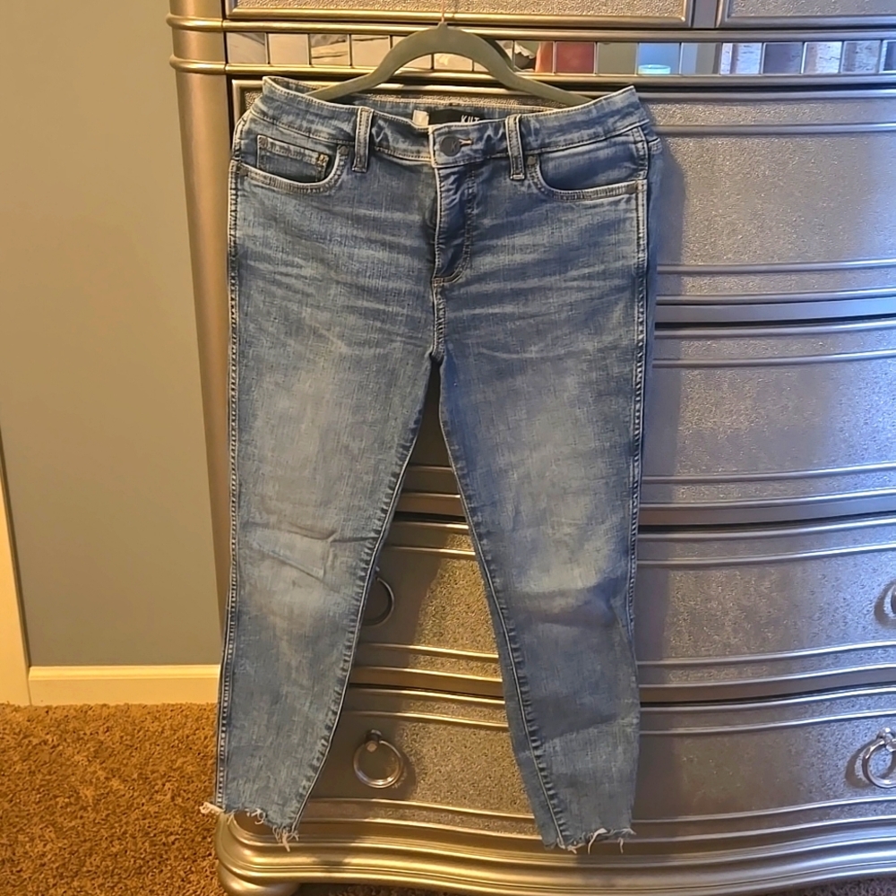 Kut from the Kloth Connie Fab Ab Ankle Jeans, size 8